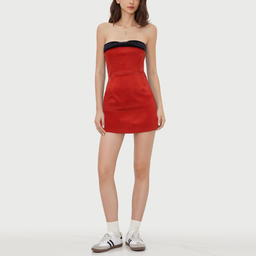 Red off-the-shoulder strapless bodycon mini dress