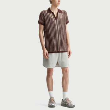 Textured knit polo shirt with contrasting lapel